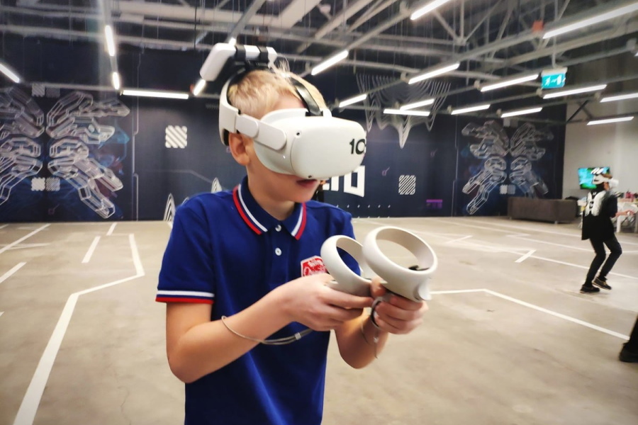 Квест в реальности VR-арена от компании Metaforce Квест в реальности VR-арена от компании Metaforce