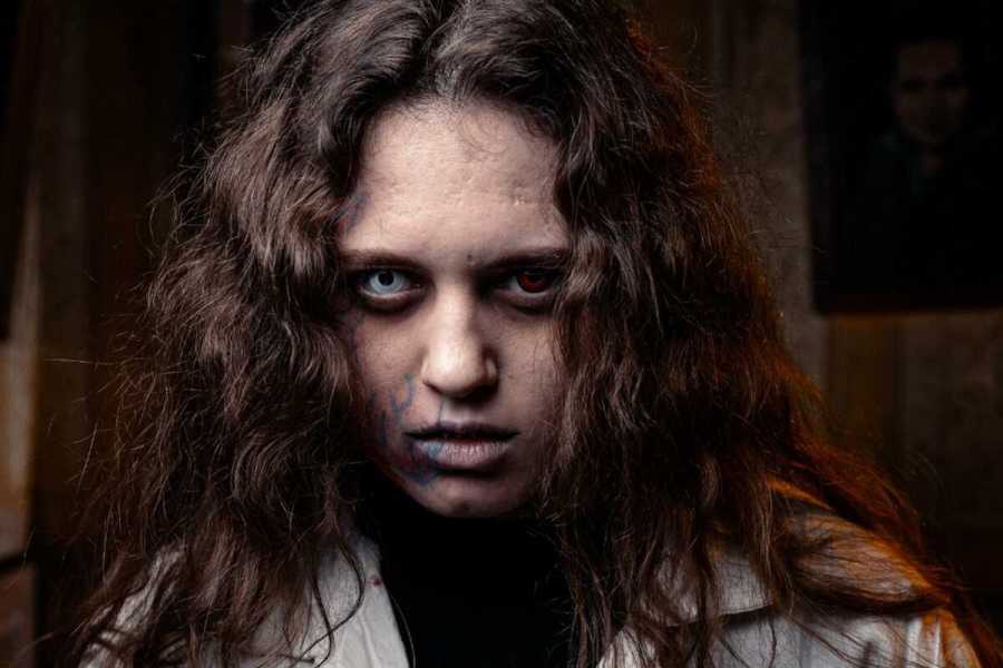 Квест в реальности Дьявол внутри от компании Дом страхов Квест в реальности Дьявол внутри от компании Дом страхов