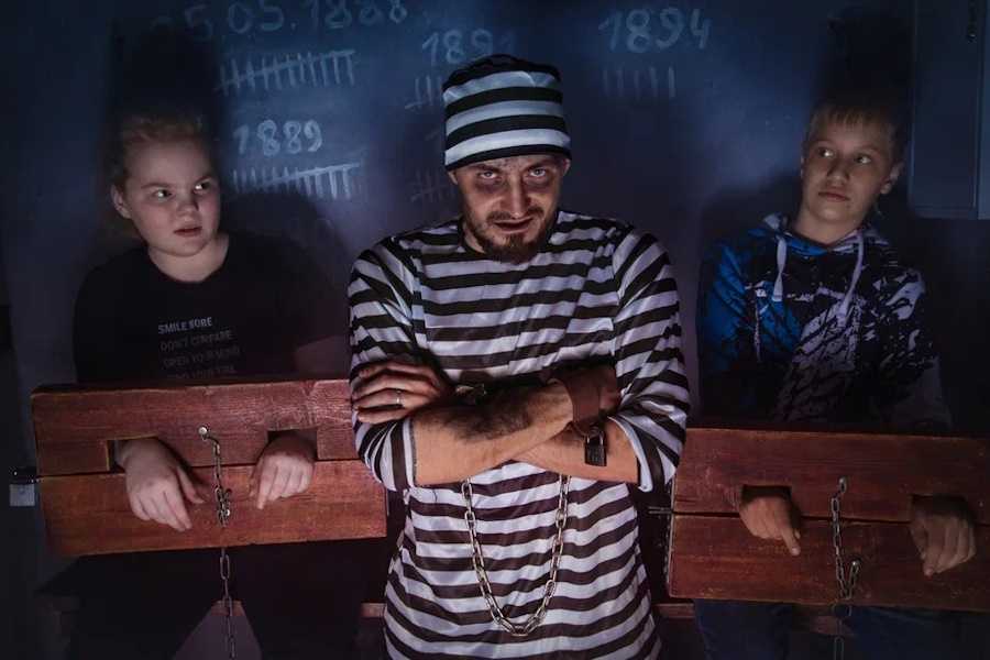 Квест в реальности План "Побег" от компании Quest Guru Квест в реальности План "Побег" от компании Quest Guru